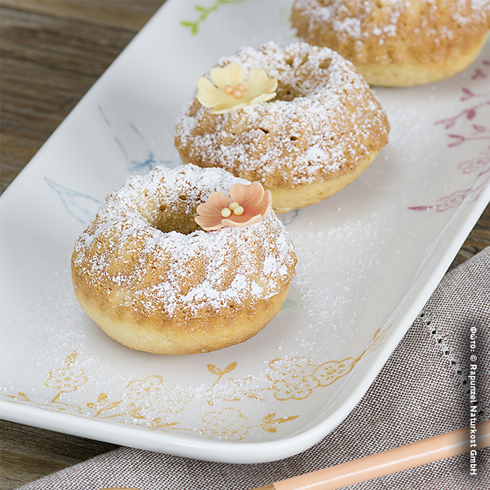 Κεκάκια πορτοκαλιού με κάσιου και πολέντα Vegan