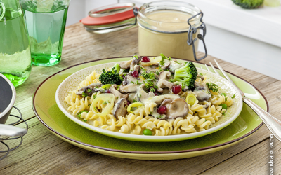 Σπιρέλλι από κίτρινη φάβα με σάλτσα μανιταριών και ξύδι